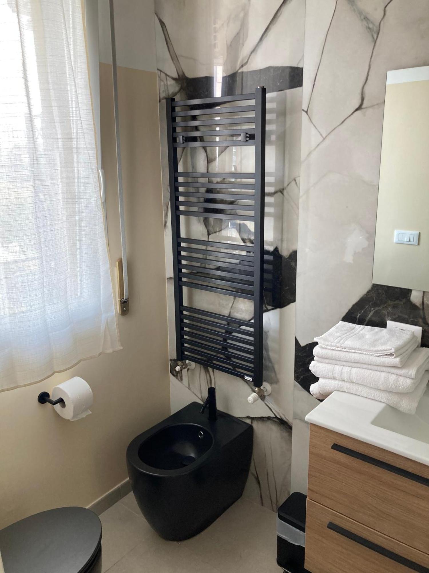 Holabologna Luxury Rooms And Flats Exterior foto