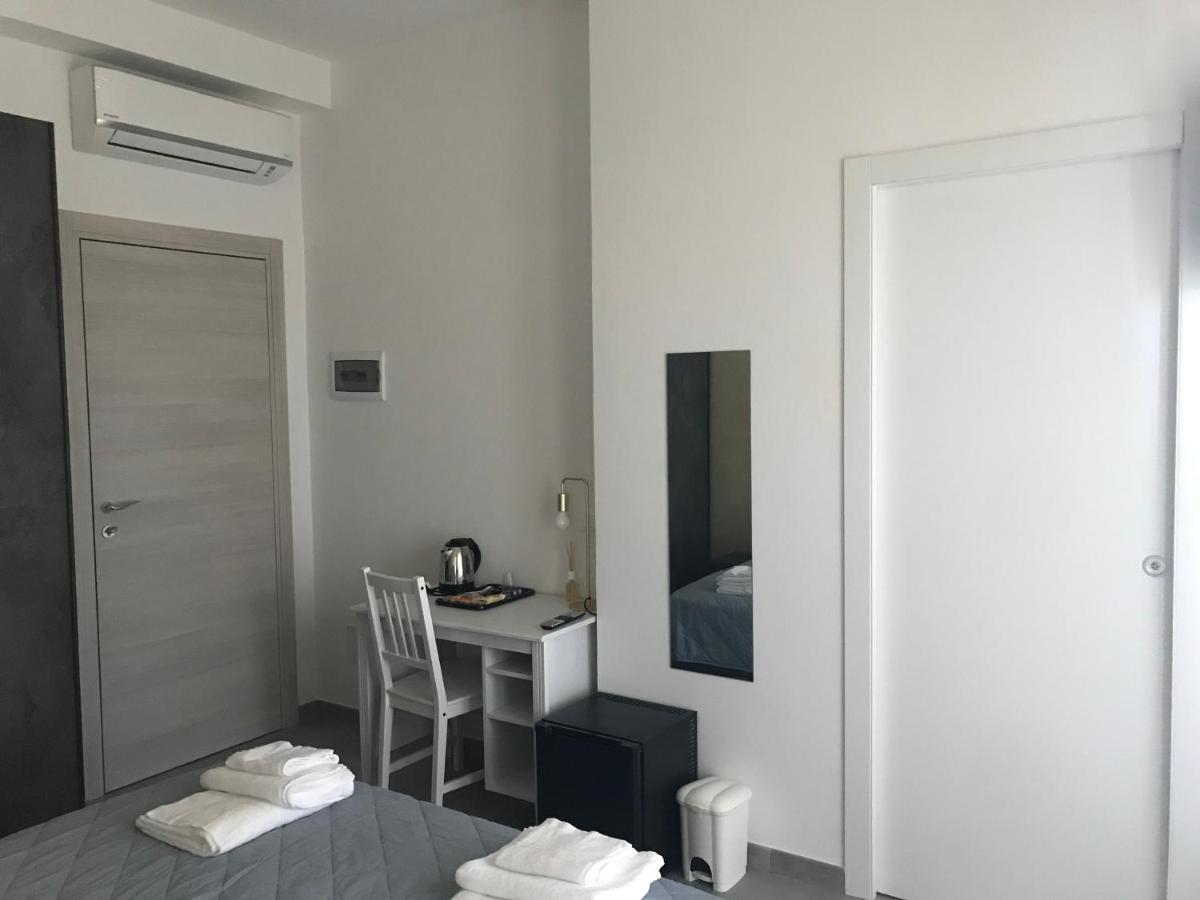 Holabologna Luxury Rooms And Flats Exterior foto